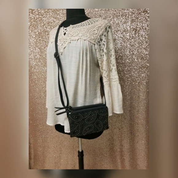 NWOT Gray Studded purse - Picture 2 of 7